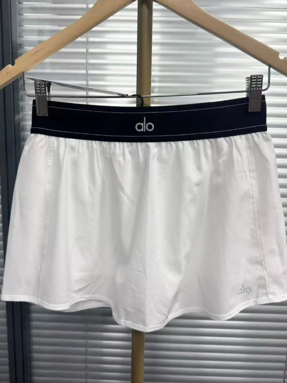 NWT ALO Yoga🧇Match Point Tennis Skirt White🍮Versatile Activewear